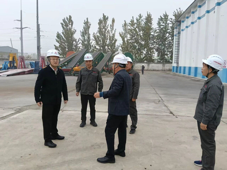提升粮库规范化管理 刘伟带队赴嘉祥粮库督导调研